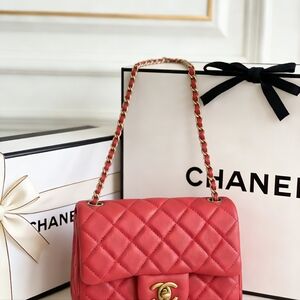 <AUTHENTIC>Chanel Mini Flap Bag with Pearl in Red